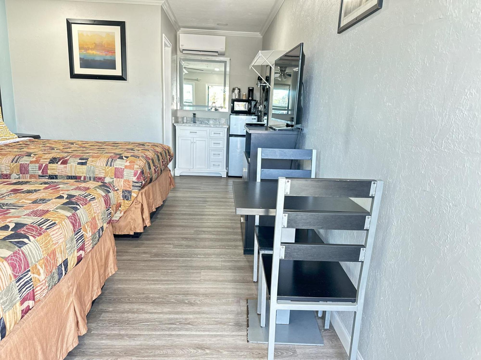 Venice Gardens Sunshine Inn & Suites Venice, Florida المظهر الخارجي الصورة