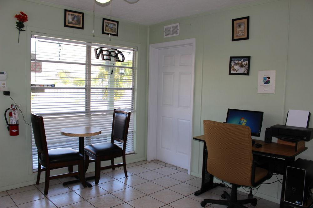 Venice Gardens Sunshine Inn & Suites Venice, Florida المظهر الخارجي الصورة