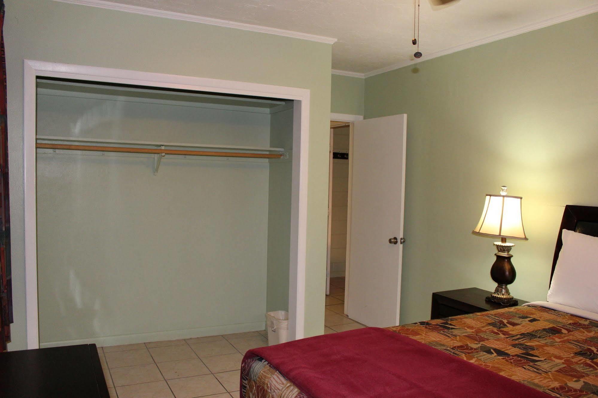 Venice Gardens Sunshine Inn & Suites Venice, Florida المظهر الخارجي الصورة